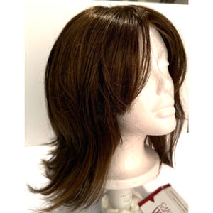 NWT Amelia Synthetic Wig Medium Golden Brown Shoulder Length Average Cap Natural